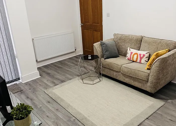 Chaucer House Retreat - Leicester