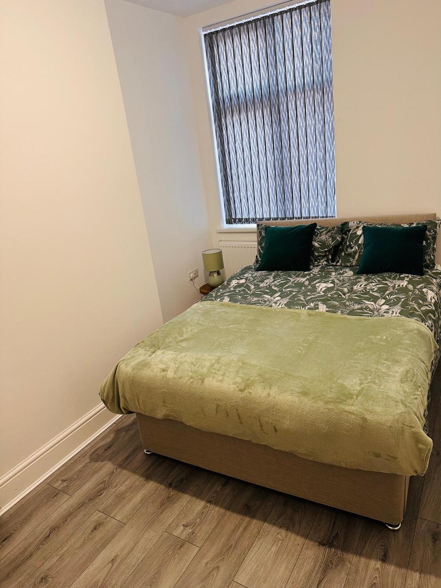 Chaucer House Retreat - Holiday home Leicester